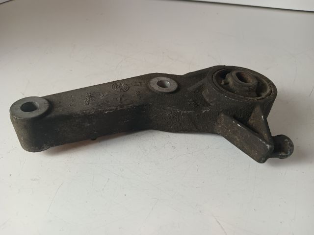 bontott OPEL CORSA C Motor Tartó Bak (Fém)
