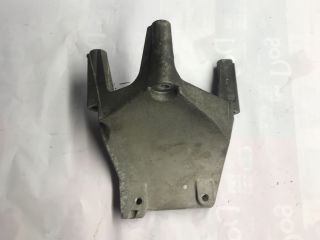 bontott OPEL CORSA C Motor Tartó Bak (Fém)