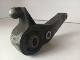 bontott OPEL CORSA C Motor Tartó Bak (Fém)
