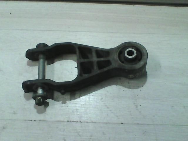 bontott OPEL CORSA C Motor Tartó Bak (Fém)