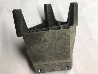 bontott OPEL CORSA C Motor Tartó Bak (Fém)