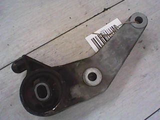 bontott OPEL CORSA C Motor Tartó Bak (Fém)