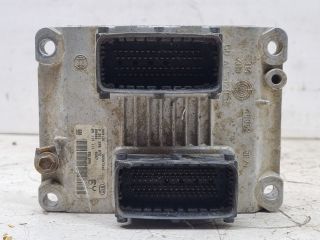 bontott OPEL CORSA C Motorvezérlő