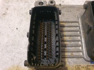 bontott OPEL CORSA C Motorvezérlő