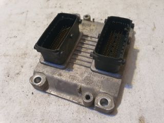 bontott OPEL CORSA C Motorvezérlő