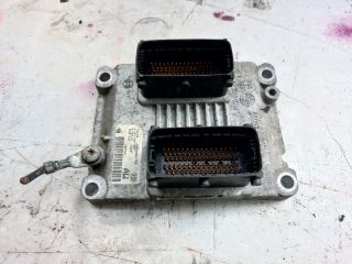 bontott OPEL CORSA C Motorvezérlő