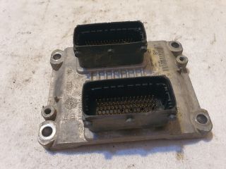 bontott OPEL CORSA C Motorvezérlő