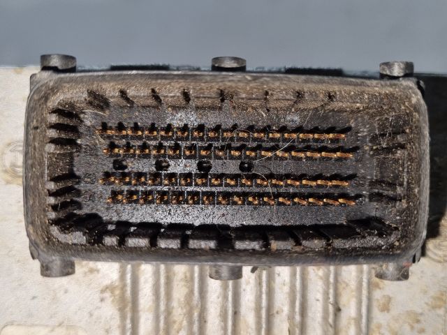 bontott OPEL CORSA C Motorvezérlő