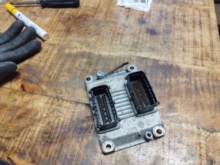 bontott OPEL CORSA C Motorvezérlő