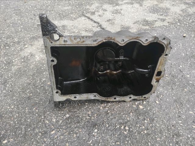 bontott OPEL CORSA C Olajteknő