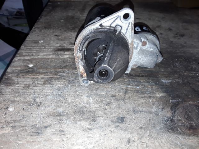 bontott OPEL CORSA C Önindító