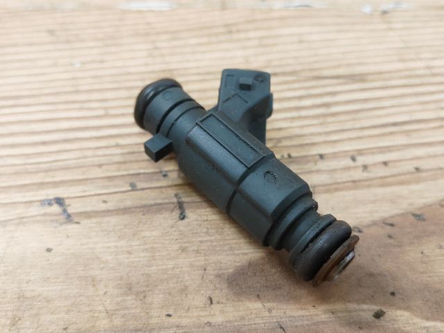 bontott OPEL CORSA C Porlasztó (1 db)