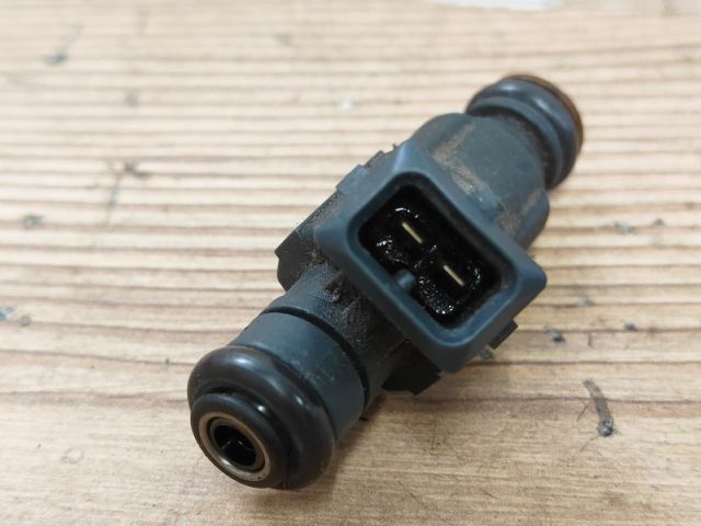 bontott OPEL CORSA C Porlasztó (1 db)