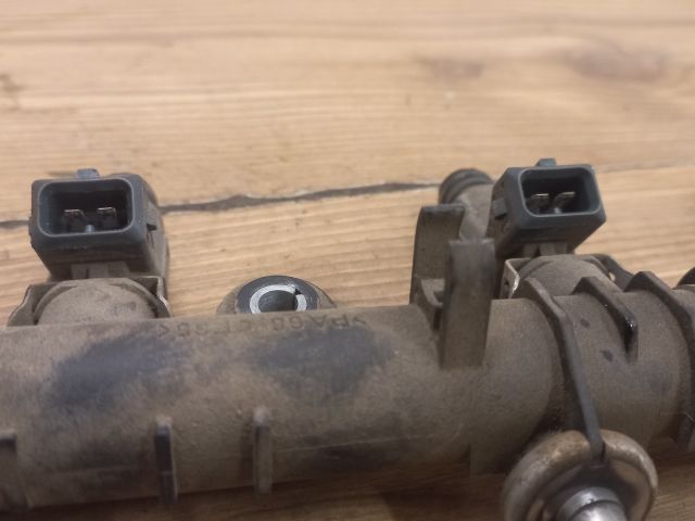 bontott OPEL CORSA C Porlasztó (1 db)