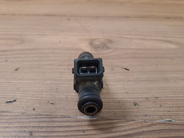 bontott OPEL CORSA C Porlasztó (1 db)