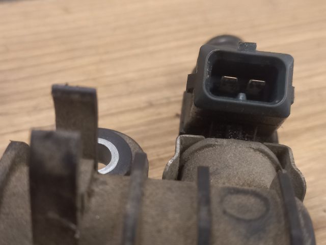 bontott OPEL CORSA C Porlasztó (1 db)