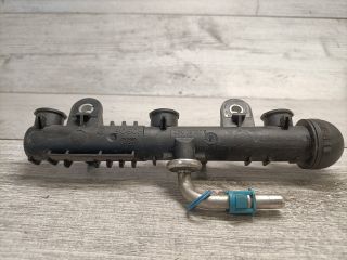 bontott OPEL CORSA C Porlasztó Sor / Híd