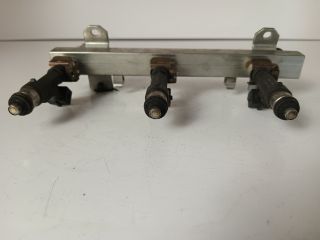 bontott OPEL CORSA C Porlasztó Sor / Híd