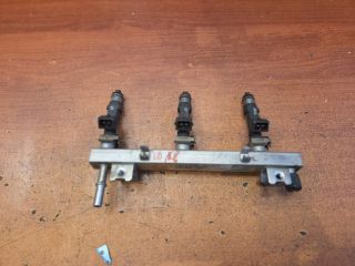 bontott OPEL CORSA C Porlasztó Sor / Híd