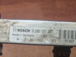 bontott OPEL CORSA C Porlasztó Sor / Híd