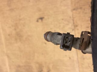 bontott OPEL CORSA C Porlasztó Sor / Híd