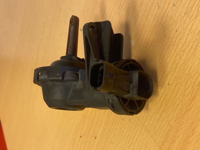 bontott OPEL CORSA C Turbó Vákum Szelep