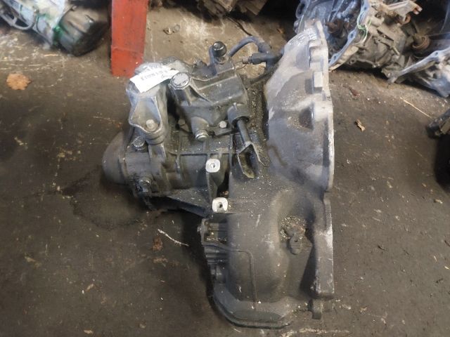 bontott OPEL CORSA C Váltó (Mechanikus)