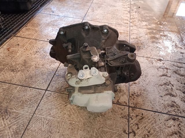 bontott OPEL CORSA C Váltó (Mechanikus)