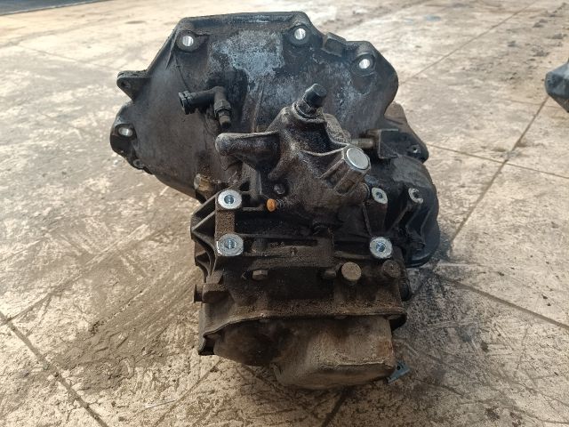 bontott OPEL CORSA C Váltó (Mechanikus)