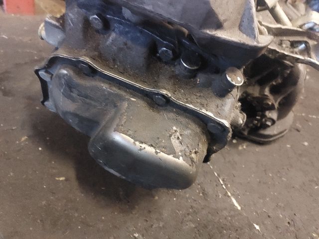 bontott OPEL CORSA C Váltó (Mechanikus)