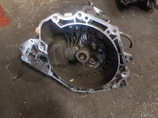 bontott OPEL CORSA C Váltó (Mechanikus)