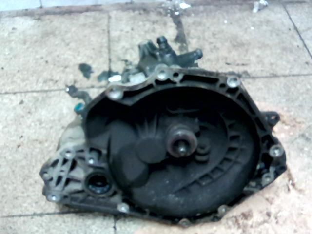bontott OPEL CORSA C Váltó (Mechanikus)