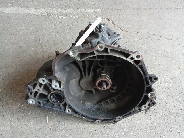 bontott OPEL CORSA C Váltó (Mechanikus)