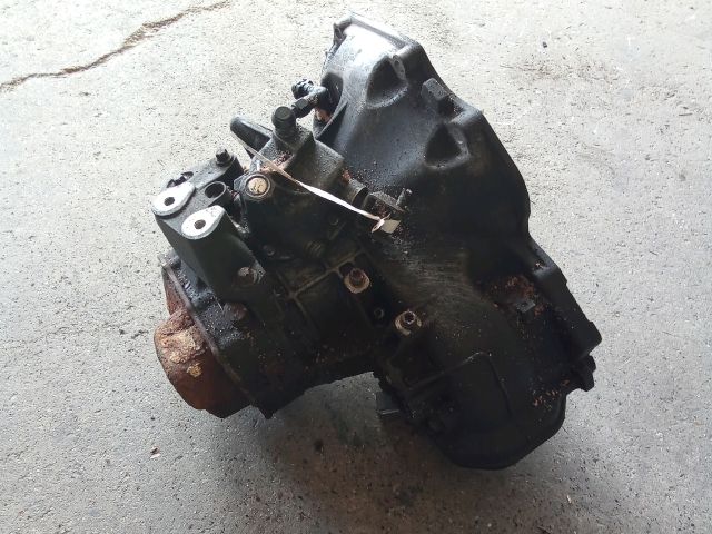 bontott OPEL CORSA C Váltó (Mechanikus)