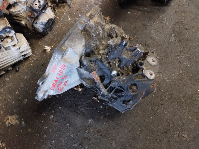 bontott OPEL CORSA C Váltó (Mechanikus)