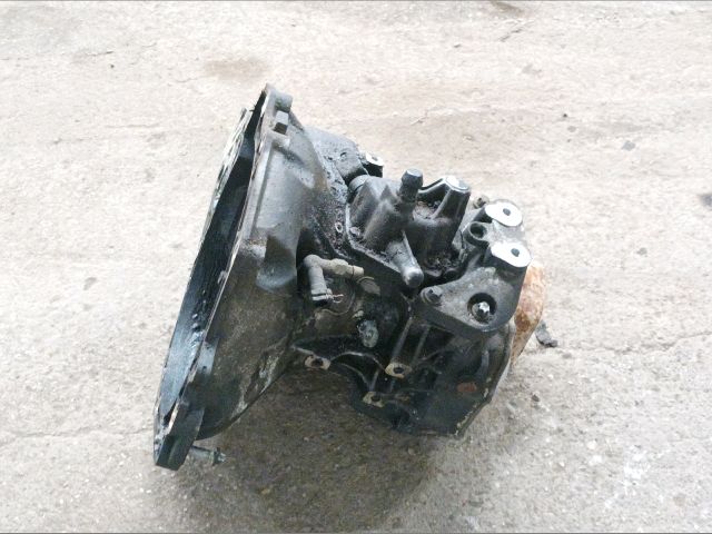 bontott OPEL CORSA C Váltó (Mechanikus)