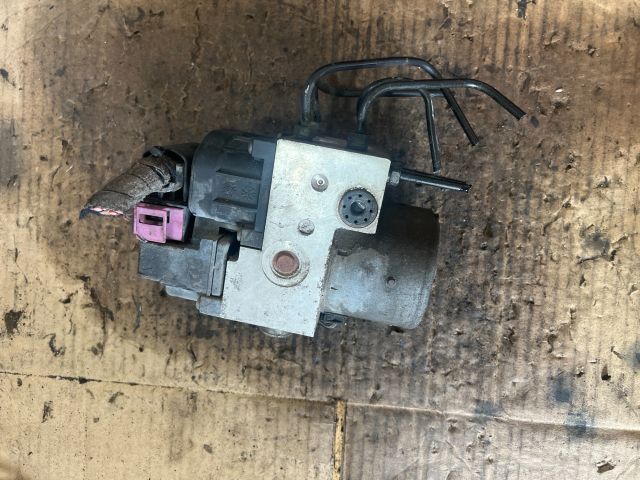 bontott OPEL CORSA C ABS Kocka