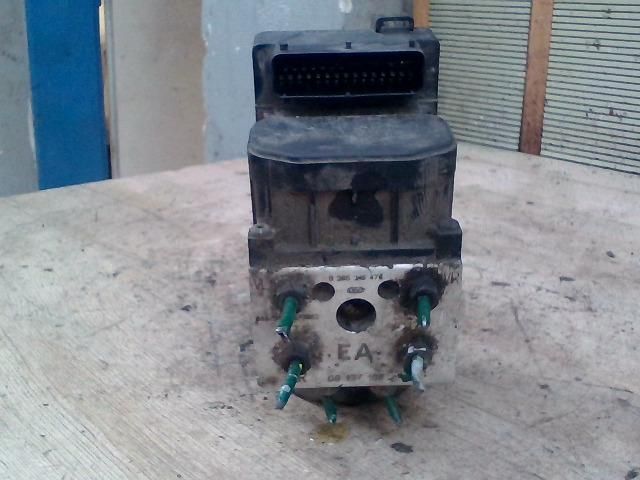 bontott OPEL CORSA C ABS Kocka