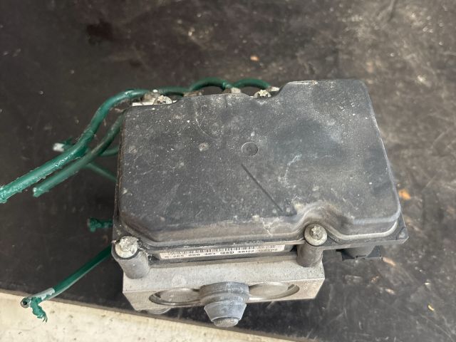 bontott OPEL CORSA C ABS Kocka