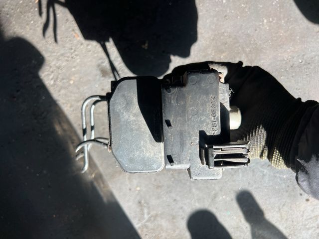 bontott OPEL CORSA C ABS Kocka