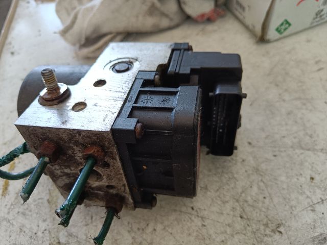 bontott OPEL CORSA C ABS Kocka