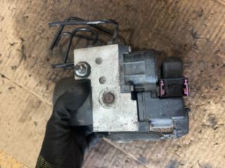 bontott OPEL CORSA C ABS Kocka