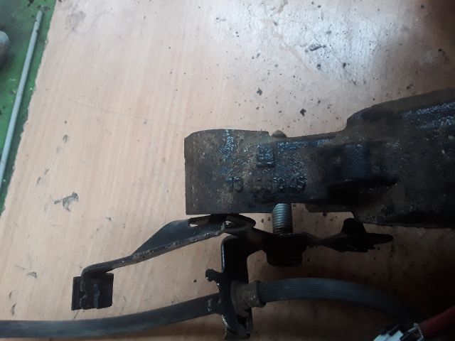 bontott OPEL CORSA C Bal első Csonkállvány Kerékaggyal