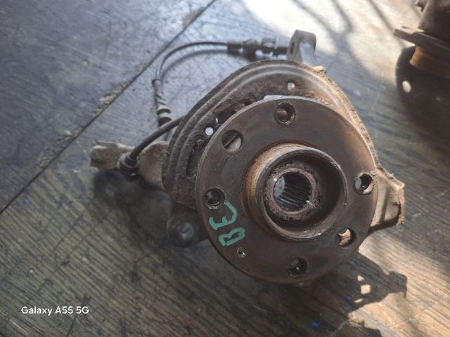 bontott OPEL CORSA C Bal első Csonkállvány Kerékaggyal