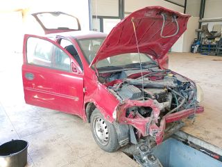 bontott OPEL CORSA C Bal első Csonkállvány Kerékaggyal