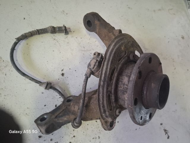 bontott OPEL CORSA C Bal első Csonkállvány Kerékaggyal