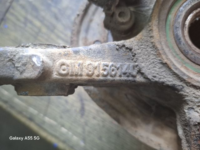 bontott OPEL CORSA C Bal első Csonkállvány Kerékaggyal