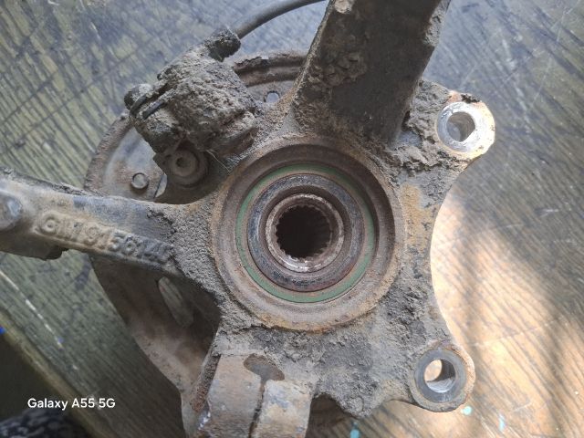 bontott OPEL CORSA C Bal első Csonkállvány Kerékaggyal