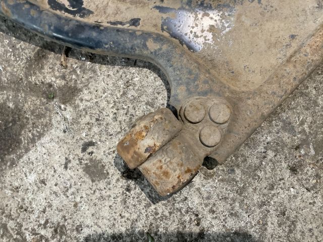 bontott OPEL CORSA C Bal első Lengőkar