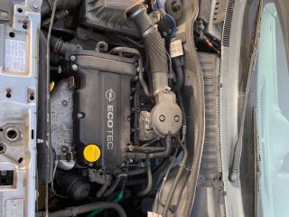 bontott OPEL CORSA C Bal első Lengőkar